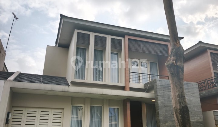Dijual Cepat Rumah Bagus di Sutera Orlanda