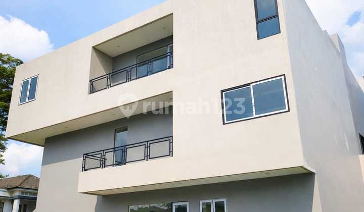 Dijual Rumah Bangunan Mandiri Sutera Palma