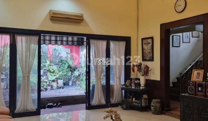 For Sale Beautiful 2-Story House in Rempoa Adjacent to Bintaro Tangsel