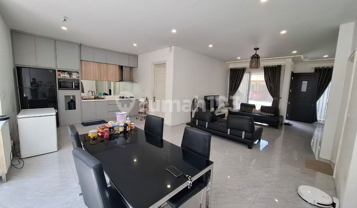 Dijual Cepat Rumah Bagus di Sutera Feronia Alam Sutera 1