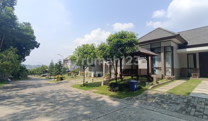 Rumah Modern 2 Lantai HGB Best View Pegunungan Sentul City, Bogor