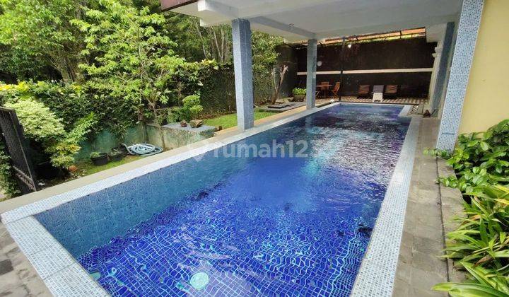 Rumah Hook 2 Lantai Furnish SHM Private Pool Area Depan Sentul City, Bogor 1