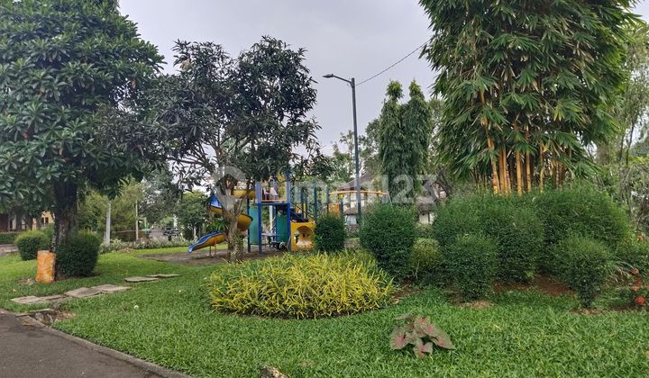 Two-Story Japanese-Style House Facing a Playground with Mountain Views in Sentul City, Bogor. 2