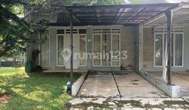 Hook House Furnished Adjacent Land Spacious Near Playground Area Sentul Bogor 2