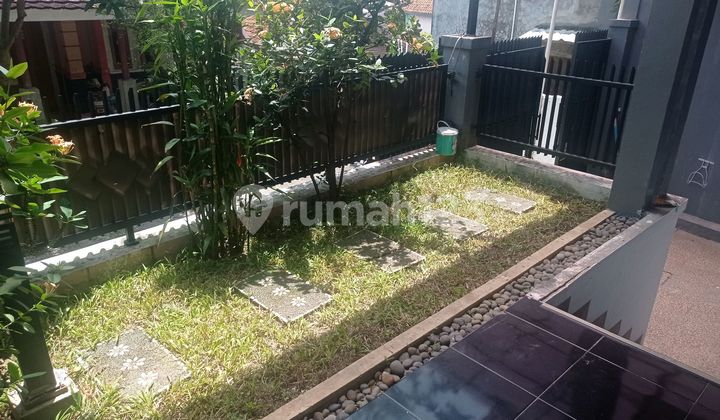 Rumah Bagus di Komplek Green Valley Nagrok Ujungberung