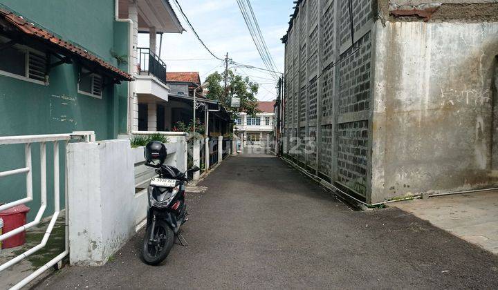 Rumah Cocok Untuk Gudang Dan Usaha Di Komplek Dekat Jalan 2