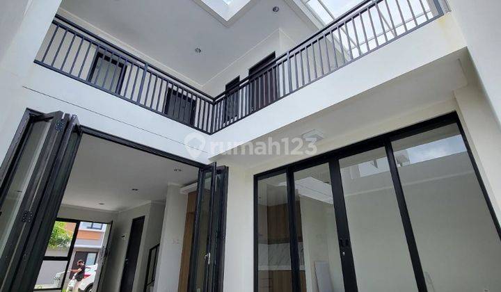Rumah Di Summarecon Bandung 2 Lantai Dekat Pintu Tol Gedebage 2