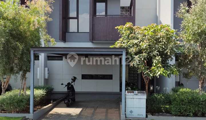 Rumah Bagus Di Komplek Summarecon Bandung Dekat Pintu Tol