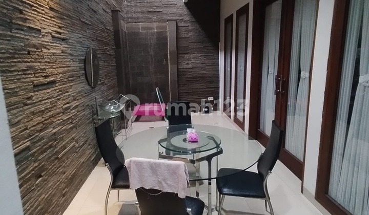Rumah Bagus Furnished di Komplek Batununggal Indah Mewah 2
