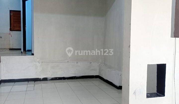 Rumah 1 Lantai Minnimallis Di Komplek Permata Biru Bagus 1