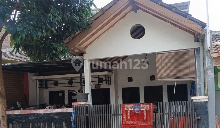 Rumah Bagus 2 Lantai di Komplek Manglayang Regency KPR