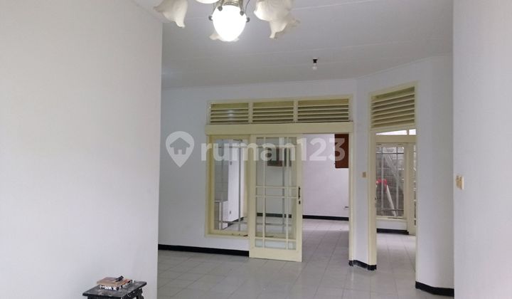 Rumah Bagus SHM di Jl.margawangi Margacinta Dekat Borma 1