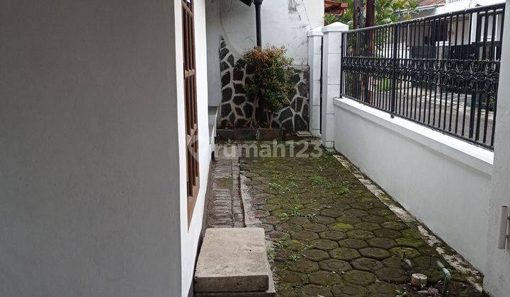 Rumah Kontrakan 2 Lantai Cocok Untuk Kantor Di Arcamanik 1