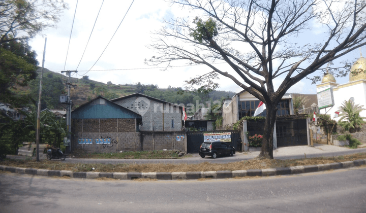 Sewa Gudang Strategis Main Road di Kawasan Kota Bandung 