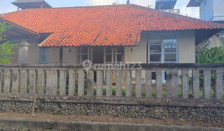 Di Jual Rumah Besar Dengan Nuansa Jimbaran 1