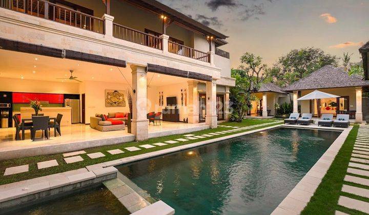 Dijual Private Villa Seminyak 1