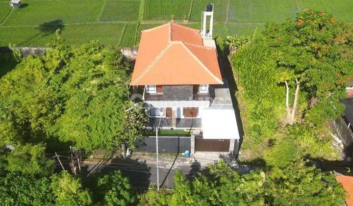 Dijual Villa Batu Belig 1