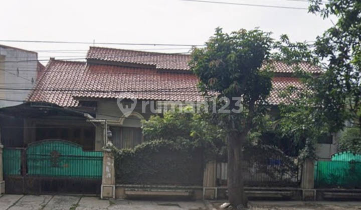 Rumah Ciperna Jl Sudirman Penggung dekat pintu tol jalan utama