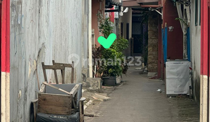 Rumah Jagasatru Dekat Pasar Pusat Kota Akses Roda Tiga 2