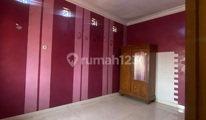 Rent Evacuation House in Central Cirebon, Education and Office Zone 2