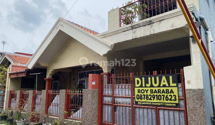 Rumah 2 Lantai Bagus Unfurnished SHM di Jl Kalijaga Perumnas Cirebon Kota, Cirebon 1