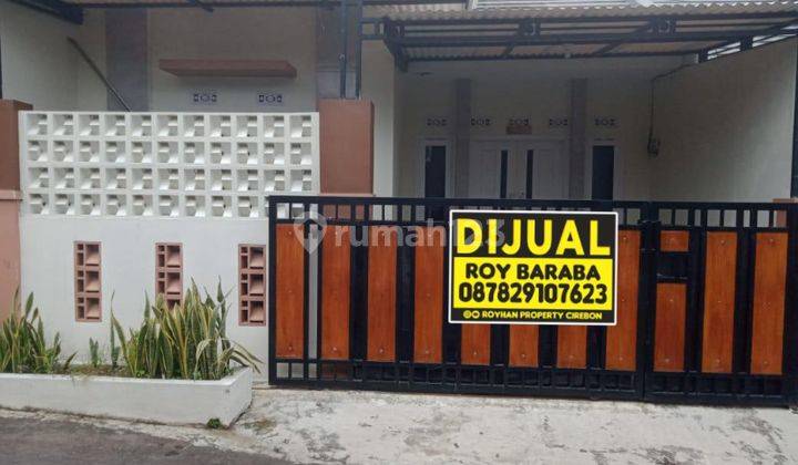 Rumah / Villa Kuningan Jawa barat dalam cluster 1