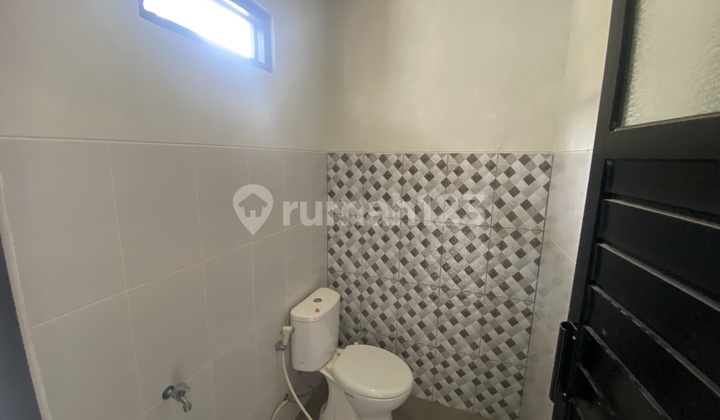 Rumah American Clasik Full isi hook Griya Jati Kebon Pelok 2