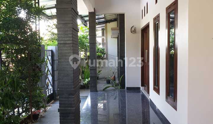 For Rent: Spacious Evacuation House, Many Rooms, One-Gate Cluster