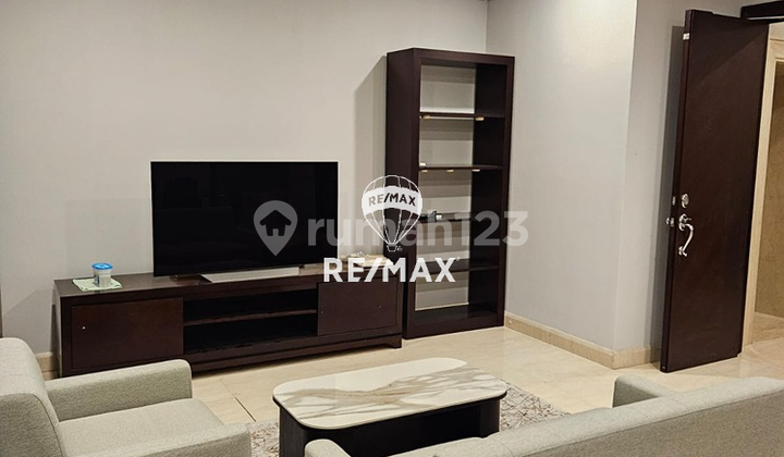 Dijual / Disewakan Apartemen Pakubuwono View - 3 Bedroom Luas Dijual / Disewakan Apartemen Pakubuwono View - 3 Bedroom Luas