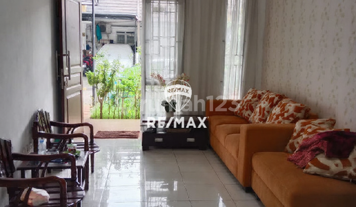 For Quick Sale, Ready-to-Occupy House with 2 Bedrooms, 90M² Land Area in Metland Cileungsi 1