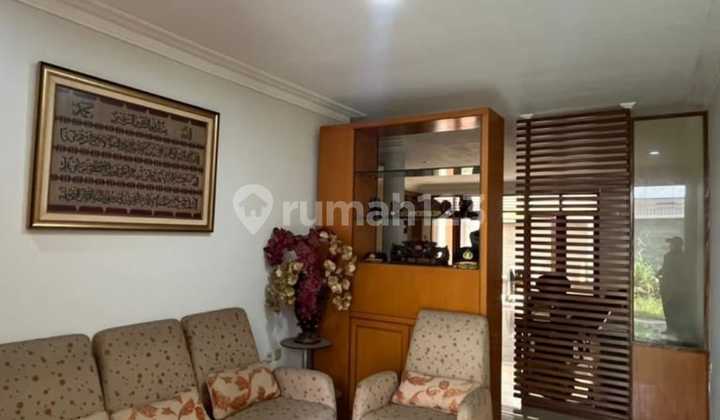 FOR SALE BEAUTIFUL HOUSE IN KEBAYORAN BARU AREA, SOUTH JAKARTA