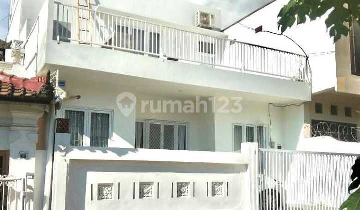 FOR SALE: TWO-STORY MINIMALIST HOUSE IN DENPASAR AREA, BALI