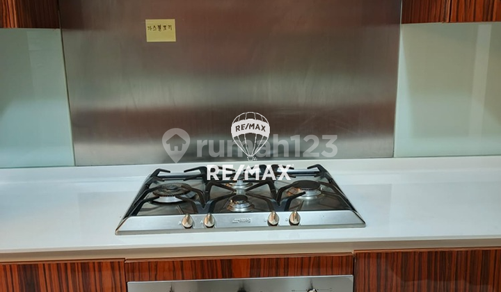 Executive Living For Rent - Botanica Apartment 2Br 155 Sqm | Fully Furnished 2