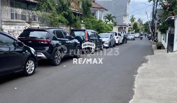 Dijual Rumah Idaman 3 Lantai di Mampang Prapatan 2