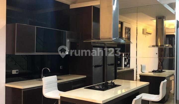 MINIMALIST HOUSE FOR RENT IN THE KEMANG AREA, SOUTH JAKARTA 2