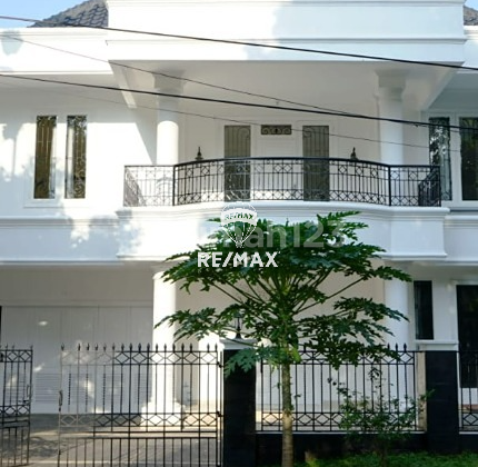 For Sale House in Pondok Indah Housing, South Jakarta