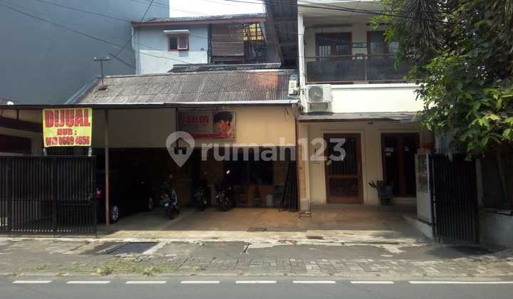 QUICK SALE HOUSE IN BENHIL AREA, CENTRAL JAKARTA
