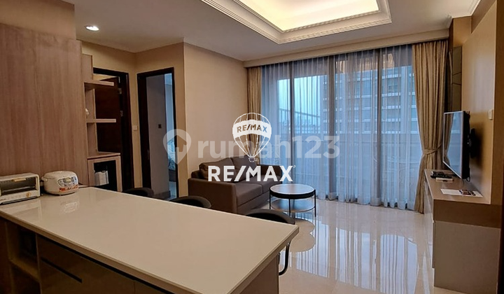 For Rent District 8 Apartment - 2 Bedroom High Floor 2