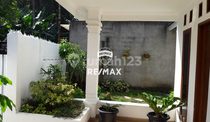 For Sale House in Radio Dalam Gandaria Utara Jaksel 1