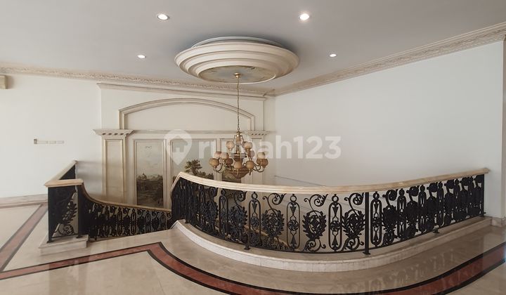 FOR SALE: LUXURY HOUSE IN KEBON JERUK AREA, WEST JAKARTA 2