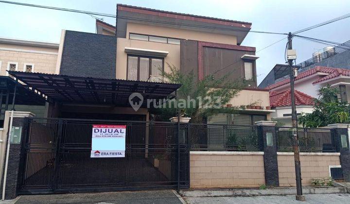 Dijual Rumah Rapi Siap Huni Ada Kolam Renang di Puri Cinere Depok 1