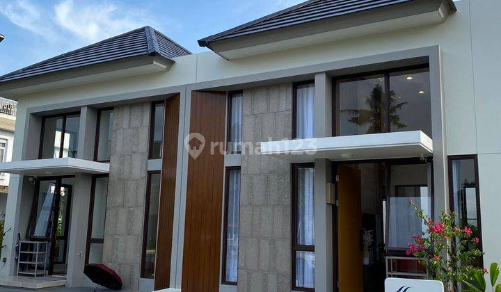 Dijual Rumah Baru Harga Dibawah 1M Lokasi Strategis di Citra Raya 2