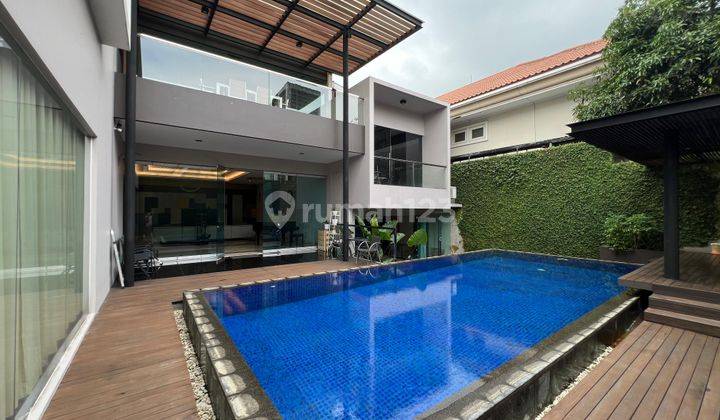 Dijual Rumah Sangat Mewah Lantai Full Marmer Dan Ada Kolam Renang 1