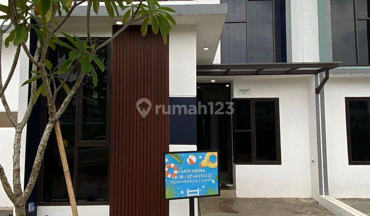 Rumah Cantik 2 Lantai Mezzanine Double High Ceilling Start 600 Jutaan 1