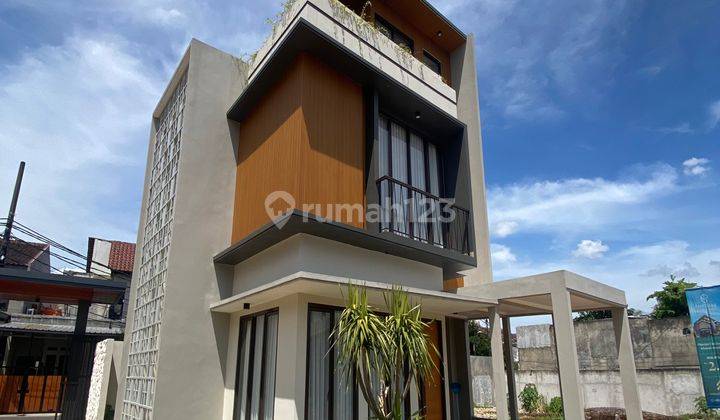 Dijual Modern House Strategis Area Jakarta Selatan Asli Dgn Kolam 2