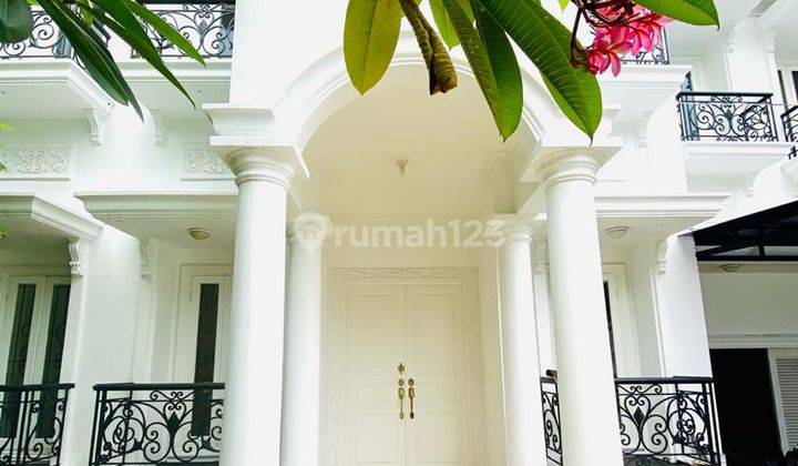 Di Jual Cepat Rumah Modern Classic Siap Huni Pinggir Jalan Utama. 1