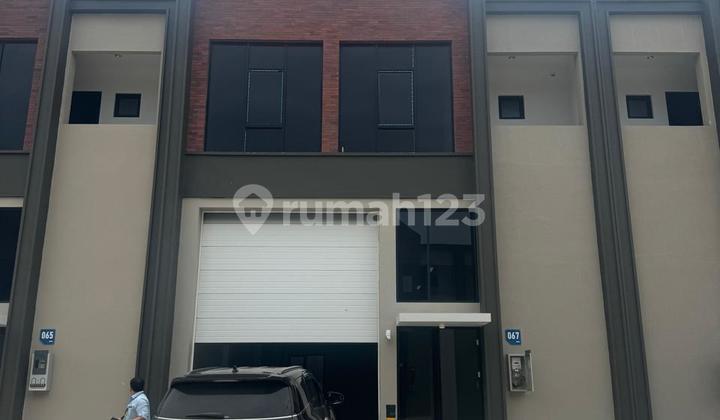 Cheap Warehouse for Rent at Bizpark Pik2, North Jakarta
