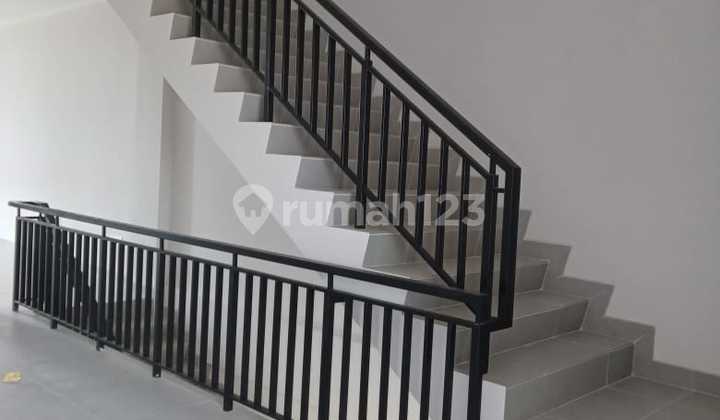 Affordable Rent Ruko Mega Kuningan PIK2 North Jakarta Affordable Rent Ruko Mega Kuningan PIK2 North Jakarta