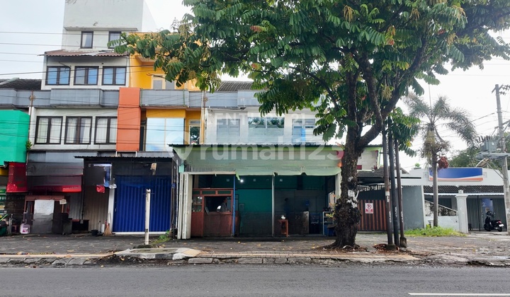 Ruko 2Lt Pinggir Jalan Raya Di Selatan Kampus UIN Untuk Bisnis 