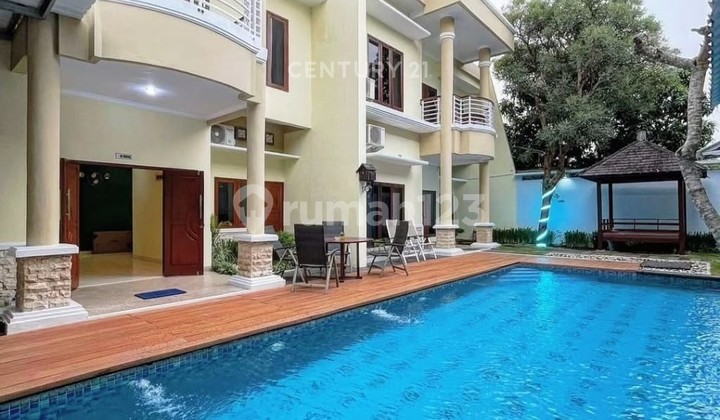 Villa 7 Kamar Di Jogja Dekat Area Kampus Jual Murah
